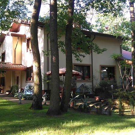 Villa Podkowa Podkowa Leśna Exterior foto